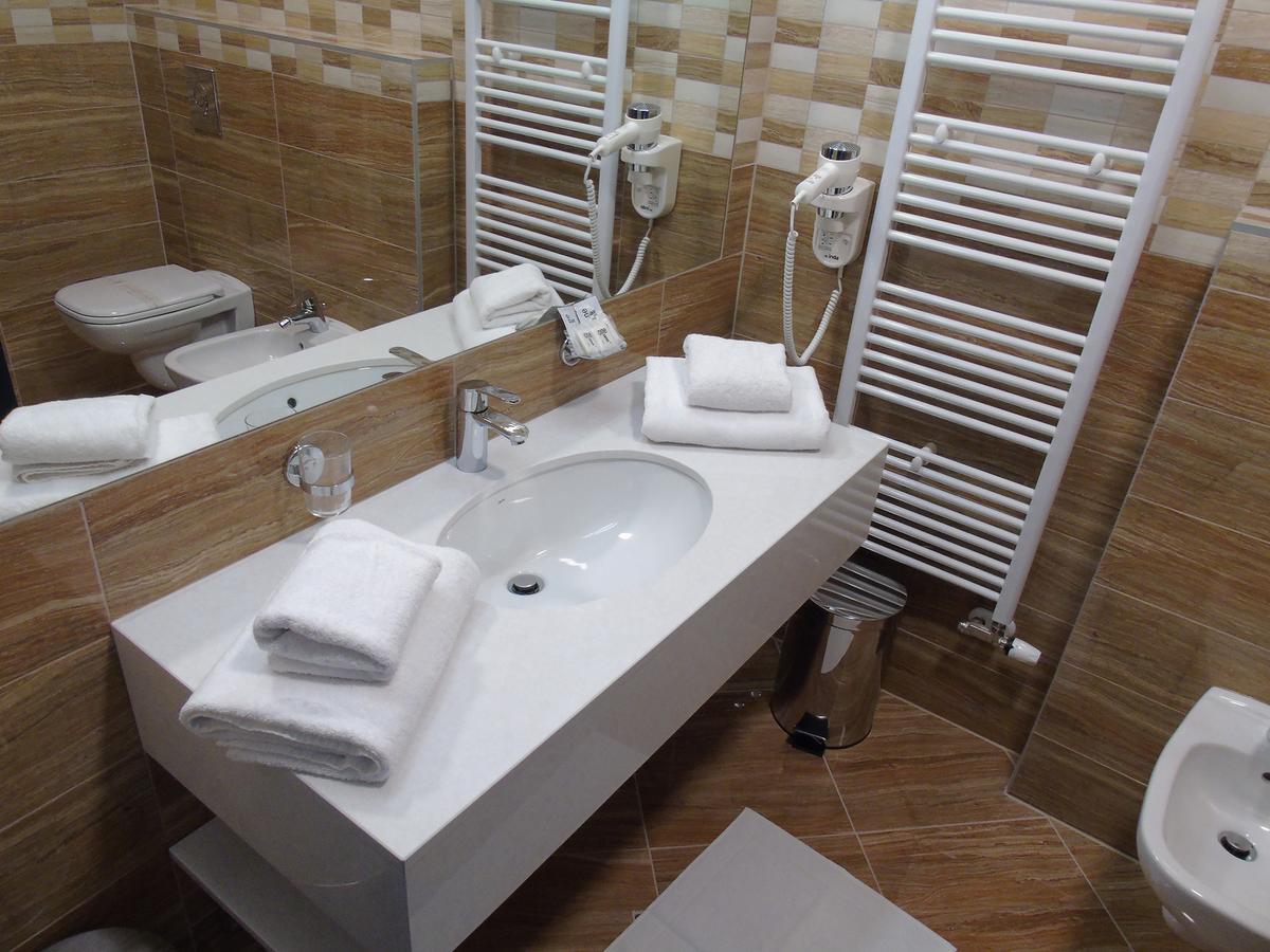 Motel Kamenica Bihać Dış mekan fotoğraf